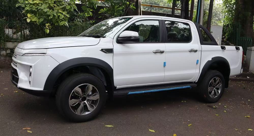 Electric pickup truck-C